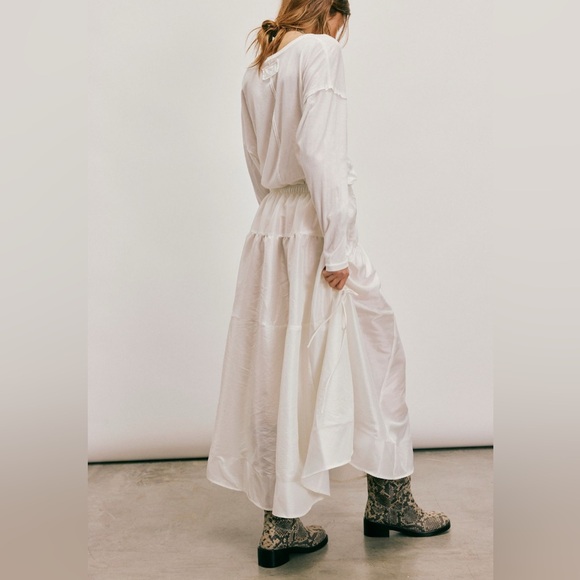 Free People Emory Drop Waist Midi in Eggnog size Medium NWT - Picture 5 of 13